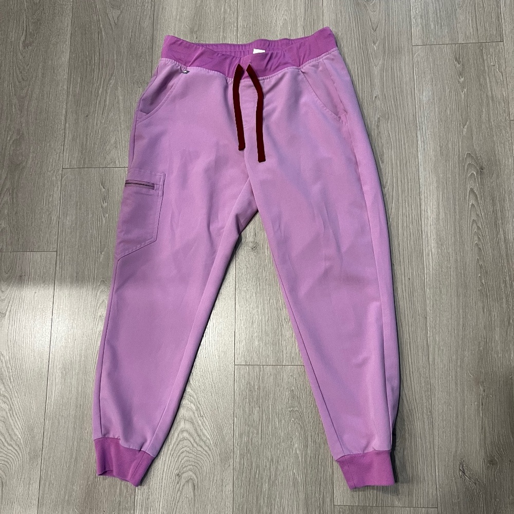 Women Figs Zamora Petite Med pants